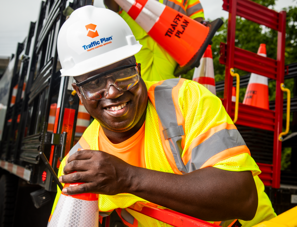 Job Opportunities with Traffic Plan Currently Hiring Flaggers